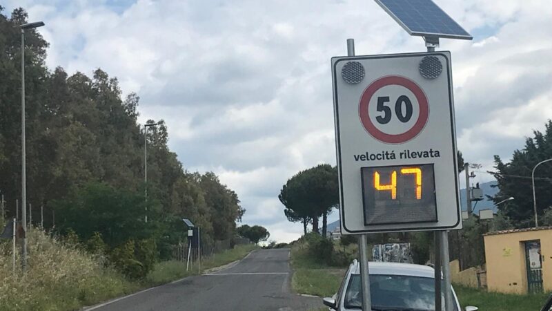 Guidonia Montecelio, posizionati due dissuasori di velocità sulla strada provinciale per i troppi incidenti